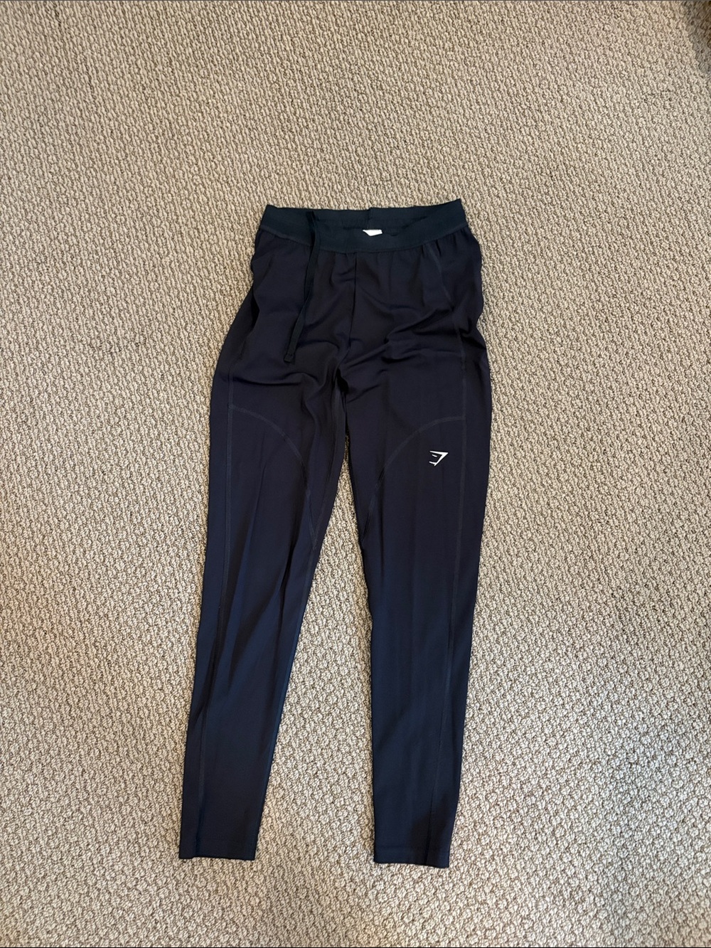 Gymshark women’s  Black Athletic Leggings with Subtle Logo